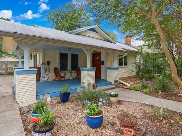 310 Queen Anne Ct, San Antonio, TX 78209