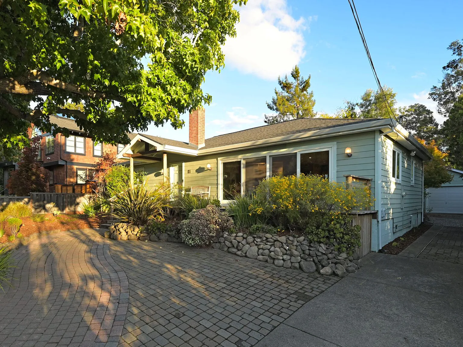 17 Shell Rd — Photo 2