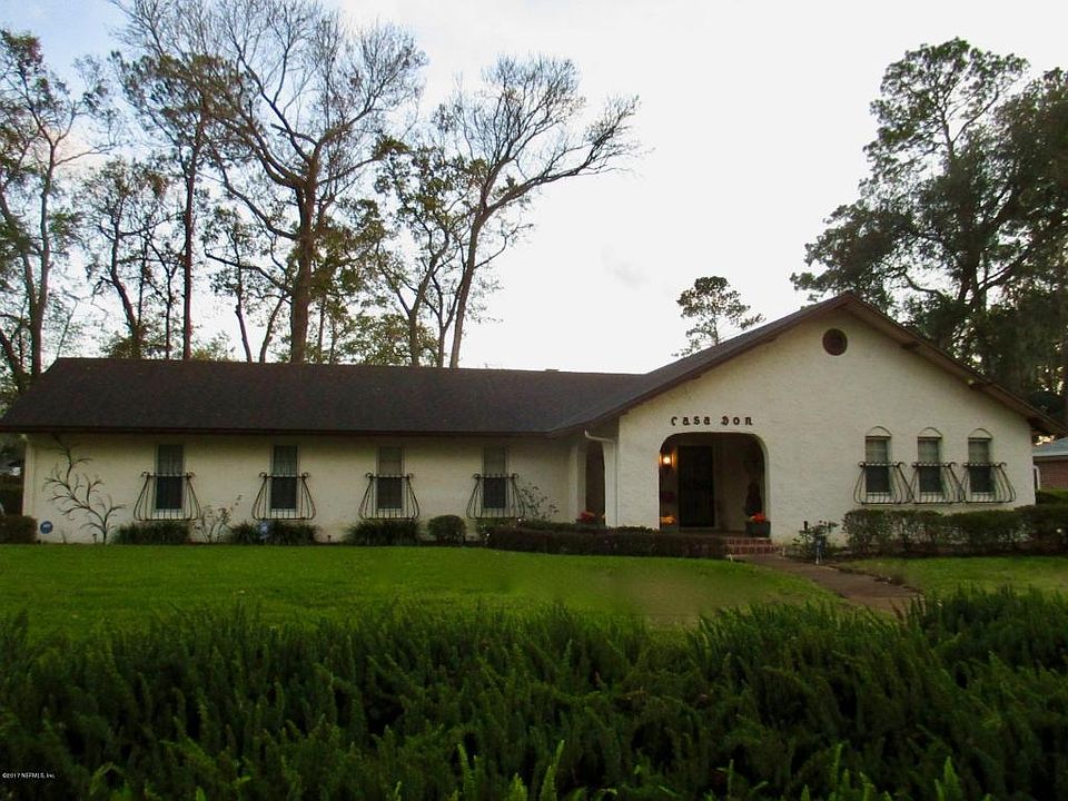 2nd image of 5352 Golf Course Dr