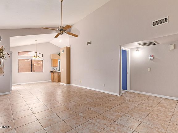 5th image of 4651 W SHANNON Street