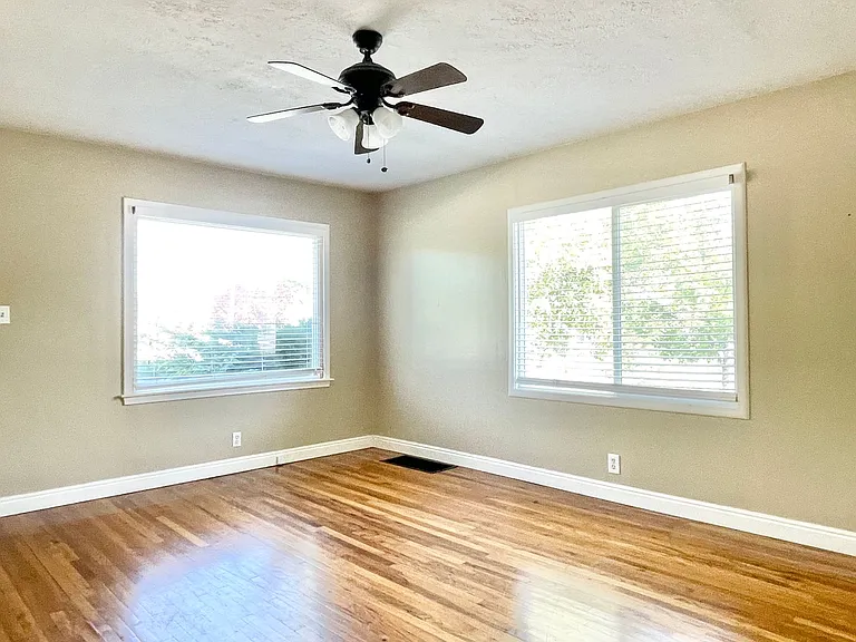 2705 S. Imperial St. — Photo 3