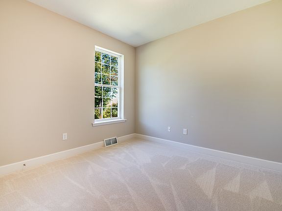 Bedroom-Similar Photo