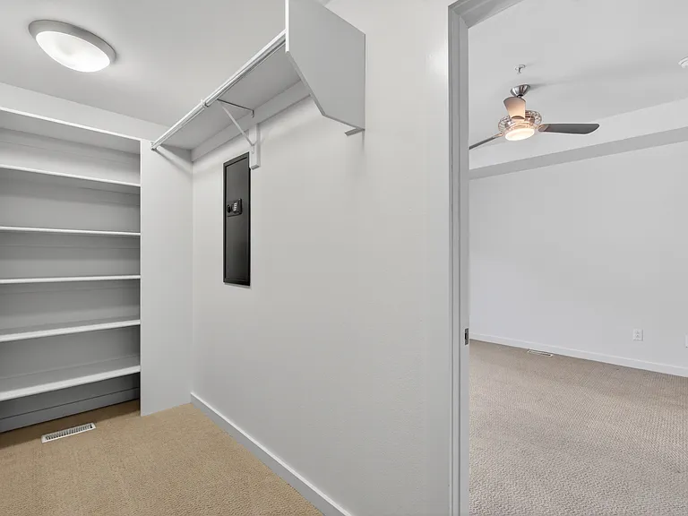 2900 Wyandot St #303 — Photo 21