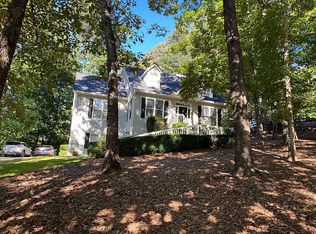 5719 Ridgewater Cir, Gainesville, GA 30506