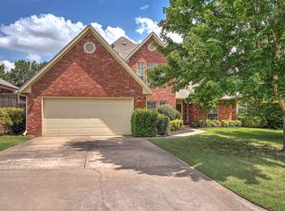 9815 E 97th St S, Tulsa, OK 74133