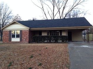 2172 Cedarcrest Dr N, Southaven, MS 38671