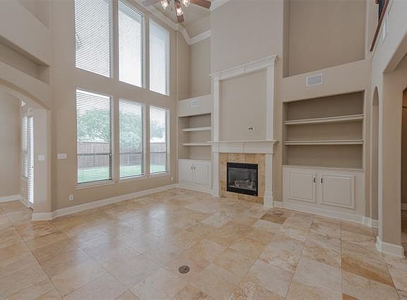 5th image of 3046 Kentshire Ln