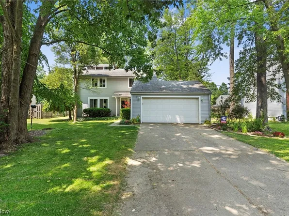 859 Bacon Rd, Painesville, OH 44077