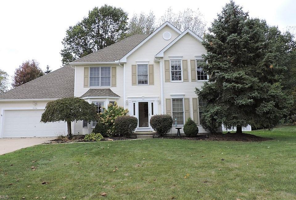 1st image of 3294 Waterford Way