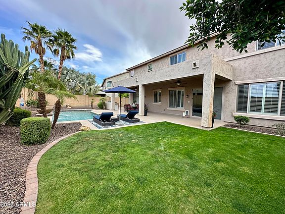 5th image of 5622 W CAVEDALE Drive