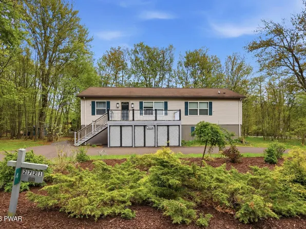 4 Pebble Ct, Lake Ariel, PA 18436