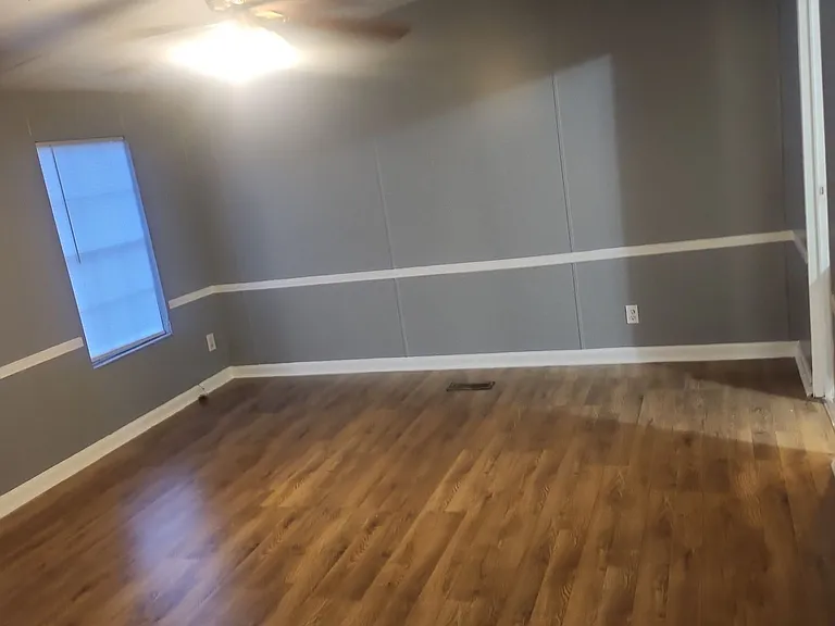 340 Walker Dr — Photo 9