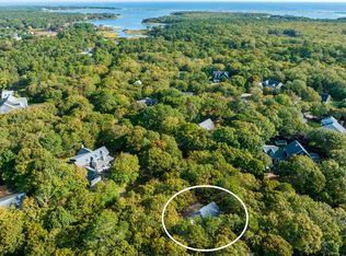 39 Flamingo Dr, Edgartown, MA 02539