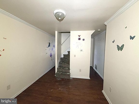 3rd image of 340 S Calhoun St