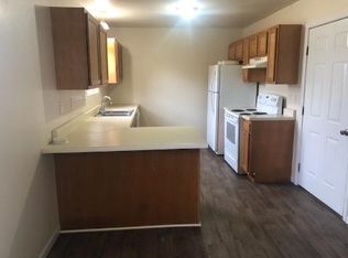 1762 N Mapleshade Rd APT F, Cuba, MO 65453