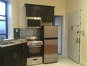 Rented by Premier Metro Realty Corp