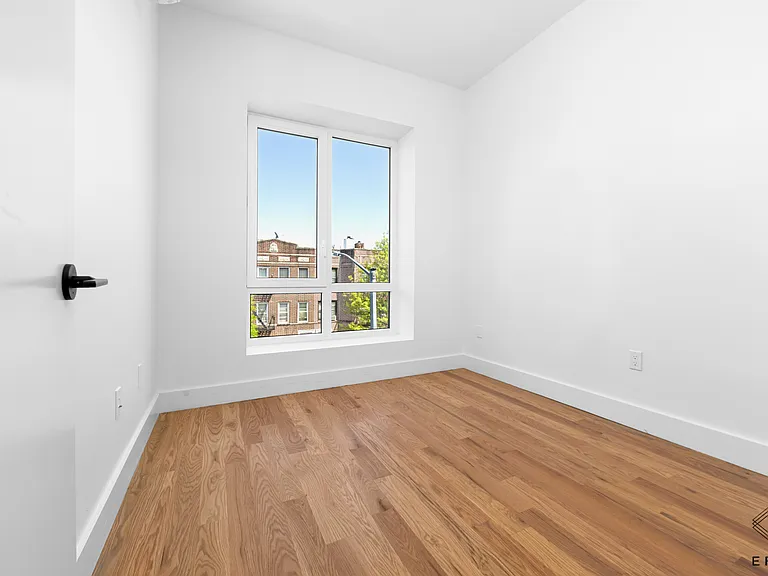 1640 Nostrand Ave #8 — Photo 6