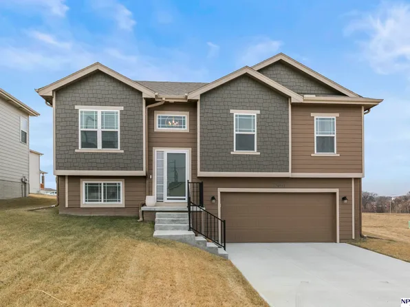 18061 Soldier St, Omaha, NE 68136