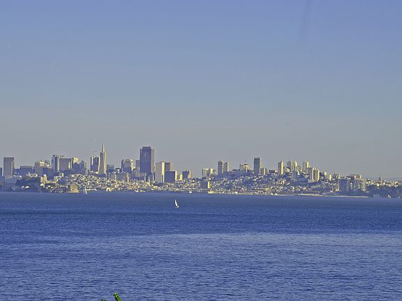 5th image of 19 Alcatraz Ave