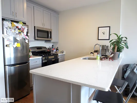 Rented by Native Real Estate LLC | media 15