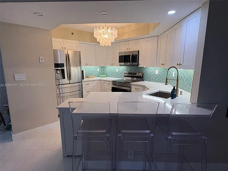 6767 Collins Ave #1701 — Photo 18