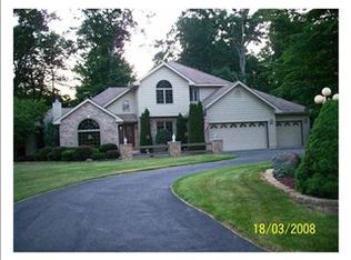 595 Foxwood Ct, Westville, IN 46391