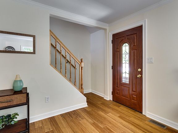 3rd image of 2308 Fort Dr