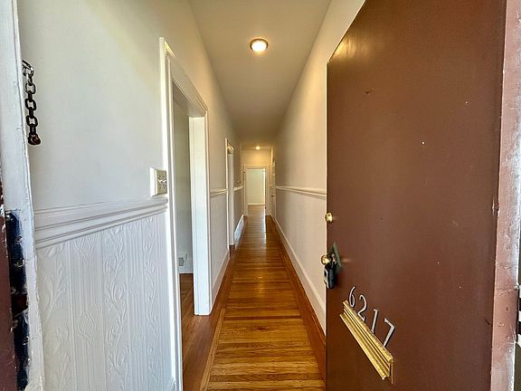 4th image of 6217 California St