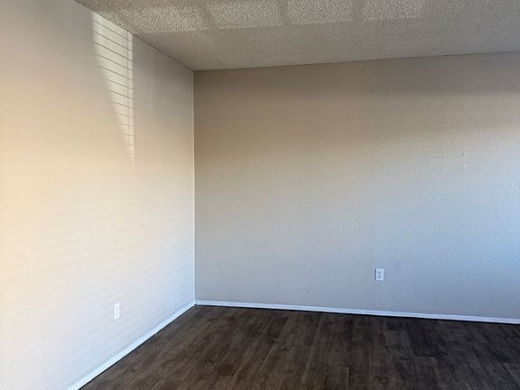 3rd image of 12645 Laurel St APT 4