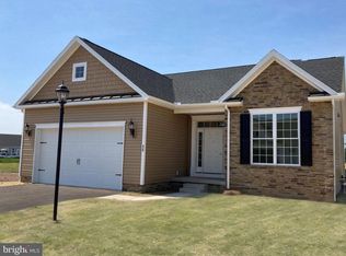 11 Partridge Ct #C70, Gettysburg, PA 17325