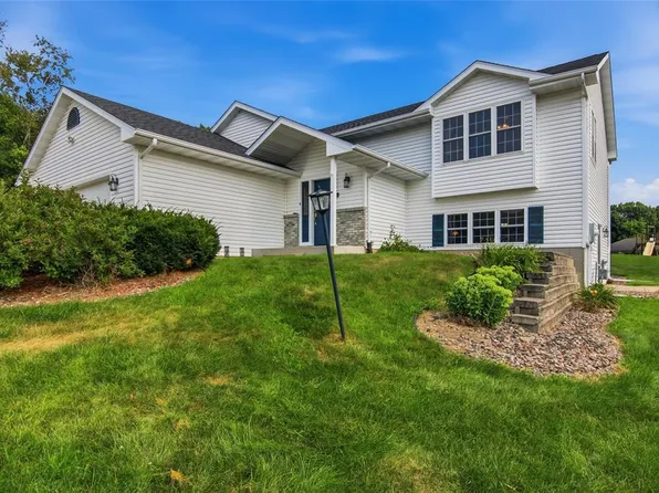 2115 Bordeaux Court, Eau Claire, WI 54703
