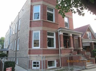 2819 W Barry Ave APT 2F, Chicago, IL 60618