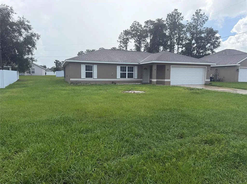 3 bed, 2.0 bath, 1332 sqft, $1,800 — Photo 1