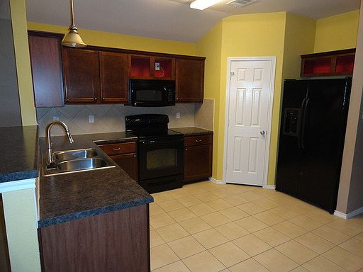 2nd image of 5201 Lions Gate Ln
