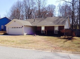 2000 Hollywood Dr, Lawrenceville, GA 30044