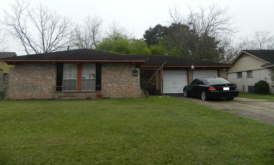 1st image of 1415 Saddle Rock Dr