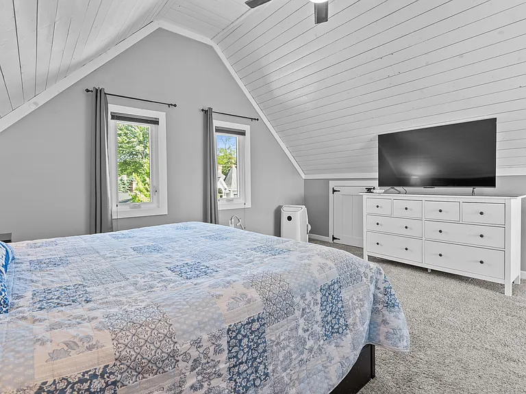 11478 E Shore Dr — Photo 52