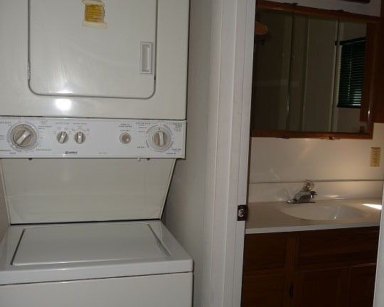 3rd image of 602 1/2 S 31st St #2