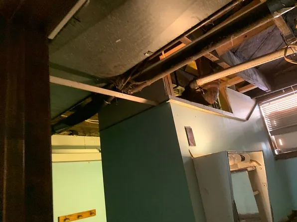 323 Bender Ave, Akron, OH 44312