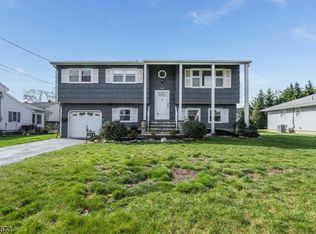 514 Hancock St, Middlesex, NJ 08846