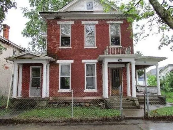 130 S 7th St, Richmond, IN 47374