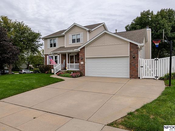 4th image of 6840 Stephanie Ln