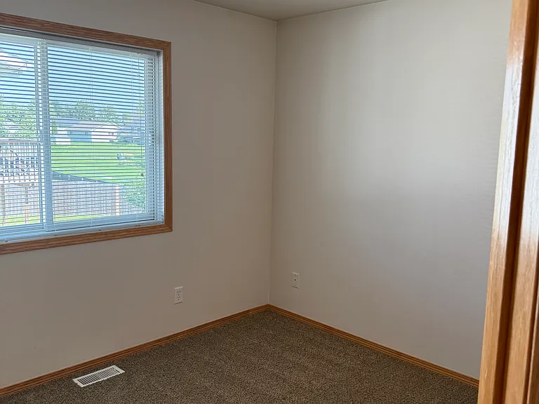 4436 W Briggs Dr — Photo 11