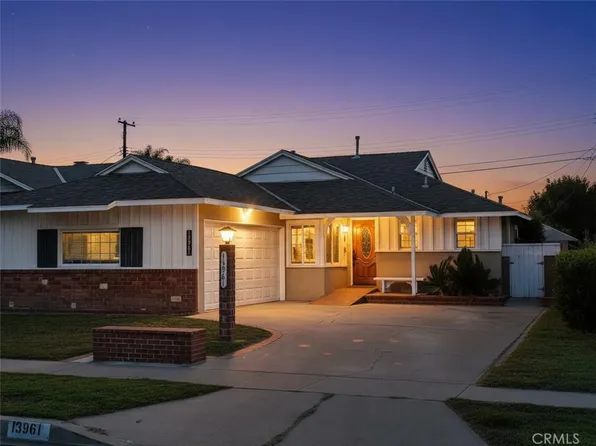 13961 Cantlay St, Van Nuys, CA 91405