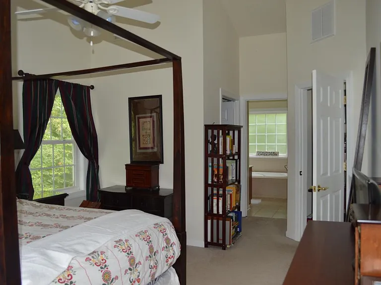 4757 Bristol Cir — Photo 14