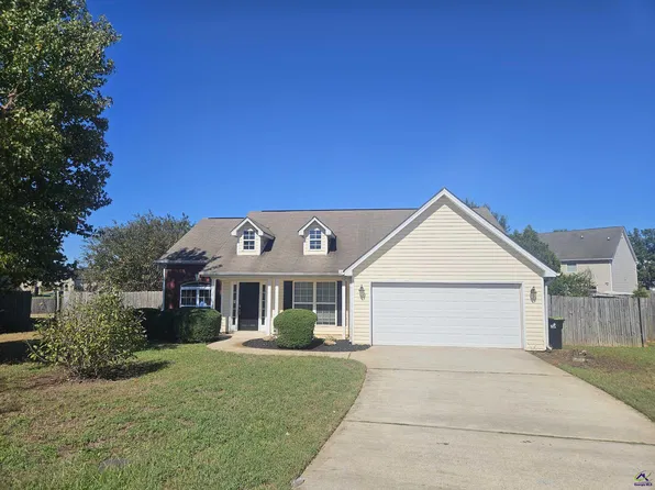 520 Arrie Dr, Byron, GA 31008