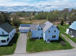11 South St, Lubec, ME 04652
