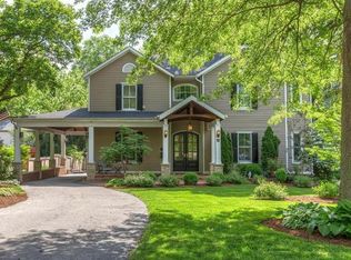 128 S Gore Ave, Saint Louis, MO