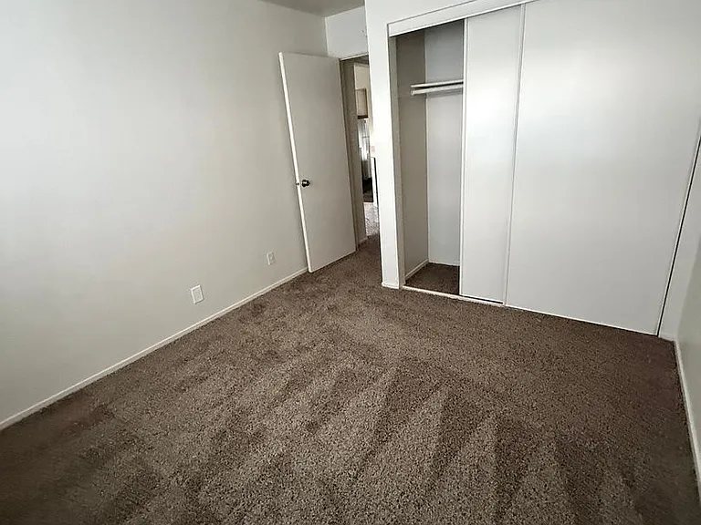 Madison Pines Apartments — Photo 44