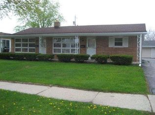 2008 Coronado St, Waukesha, WI 53189